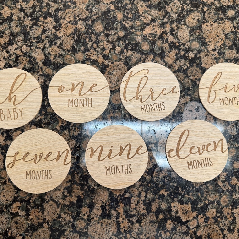Wooden Monthly Milestone Discs